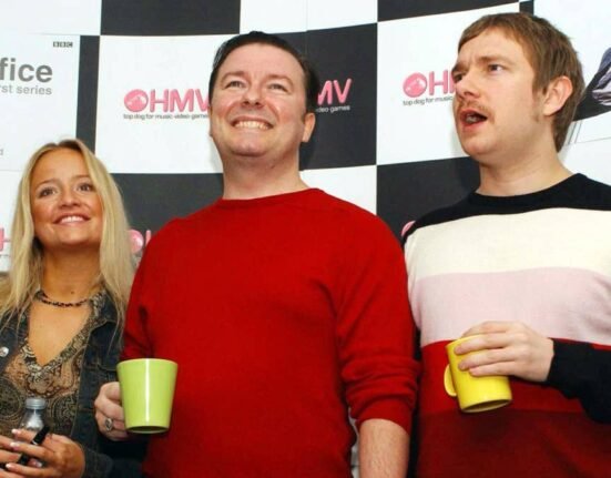 'Best comedy series ever': The top 10 shortest sitcoms had just 14 episodes