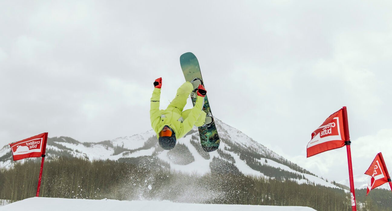 Burton Custom Flying V Snowboard Review