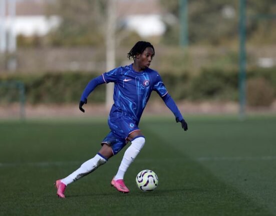 Chelsea open new contract talks with 18-year-old attacker Sol Gordon amid interest from Arsenal