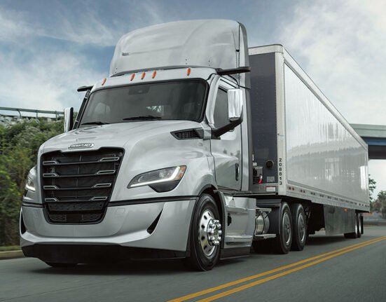 DTNA Q2 sales rose 8% in the first year-over-year increase since Q3 '24