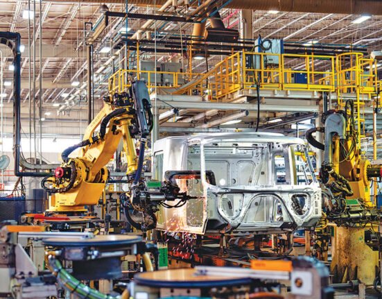 Escobedo outlines Mexican truck production growth in June