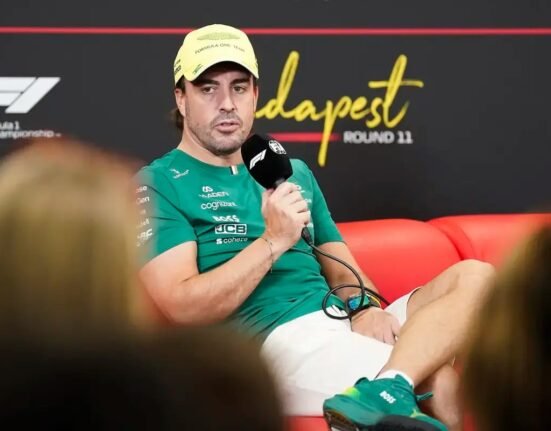 Fernando Alonso says no Aston Martin upgrade can erase F1 losses in Hungary