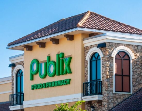 Florida couple sues Publix for over $100,000—says they got E. coli from frozen blueberries