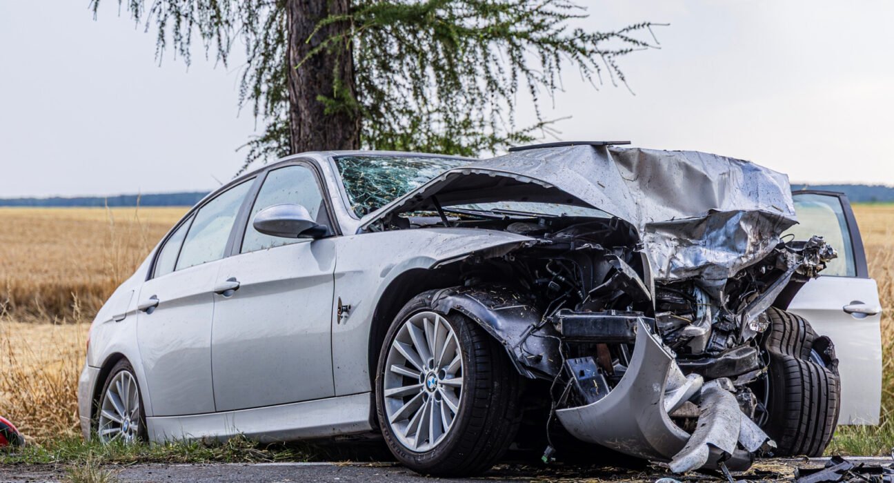 Following the 3-second buffer driving rule could save your life