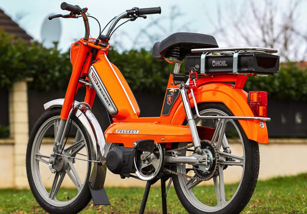 French company NOIL develops electric conversion kits for classic mopeds and scooters - thepack.news