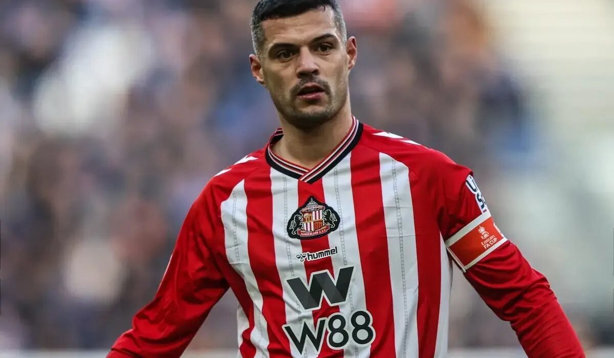 Granit Xhaka rejects Chelsea bid to stay and make history with Sunderland
