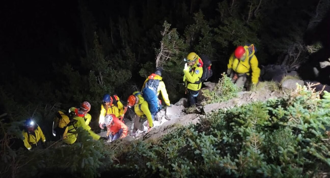 How an injured hiker's packing list saved him from a near-broken arm.