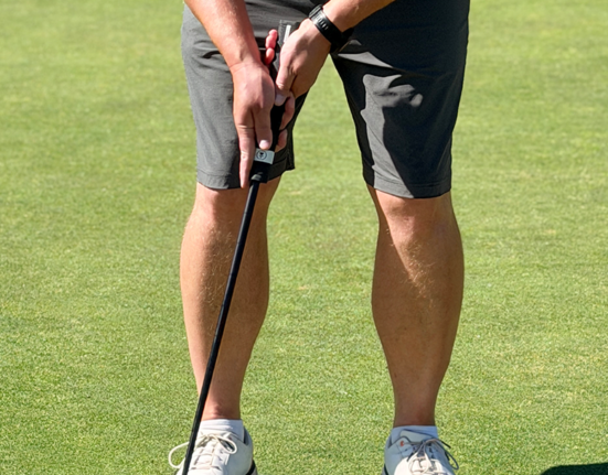 I tested the Lab's new heel-shafted putter against my Scotty Cameron