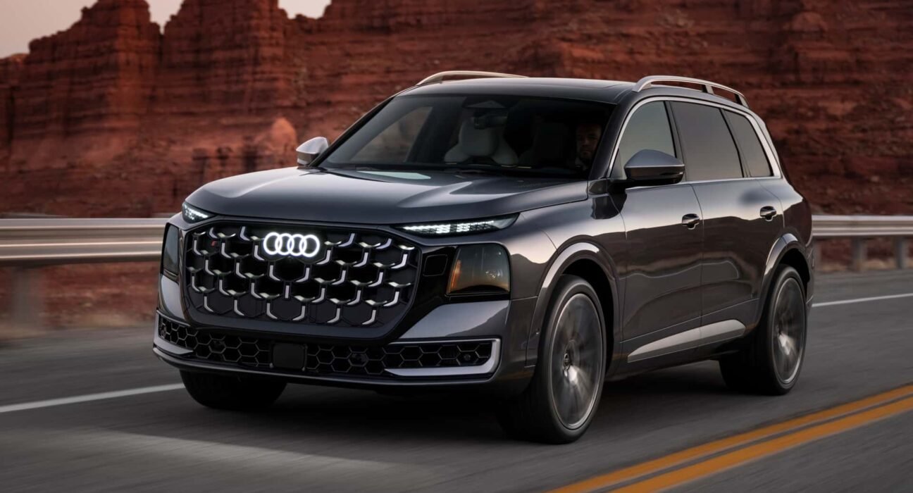 I took a closer look at the new Audi Q9. This is a great full-size flagship SUV