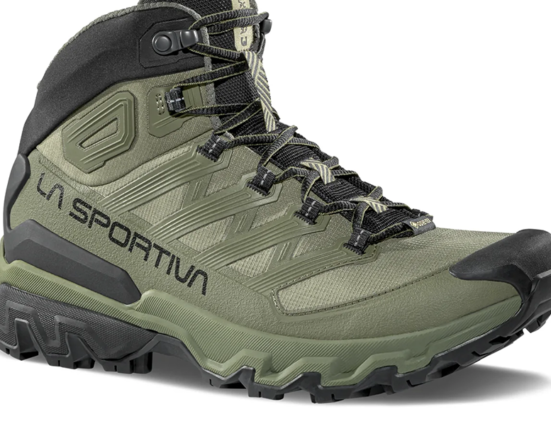 I went hiking in La Sportiva's new Ultra Raptor 3—it's the best mountaineering boot ever