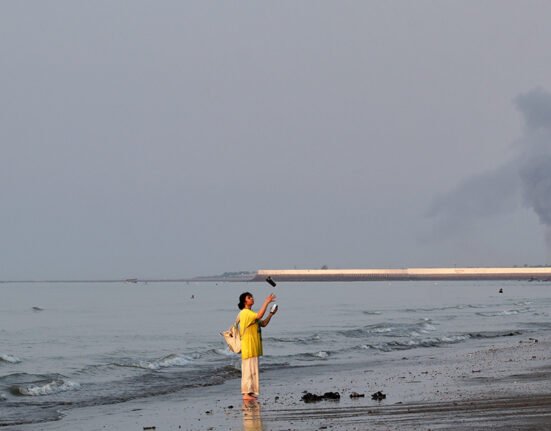 In the latest attacks, competition between America and Iran to capture the Strait of Hormuz