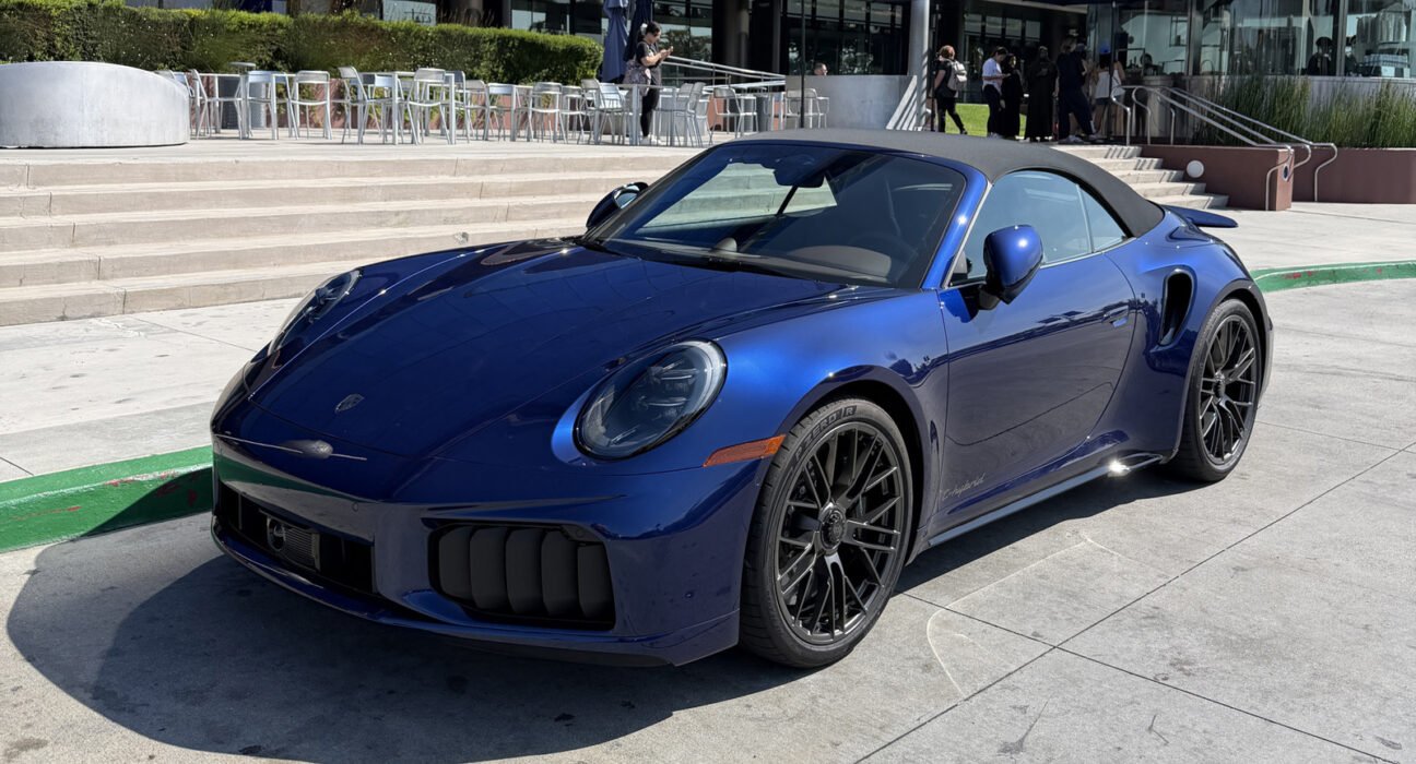 I've got a Porsche 911 Turbo ST-Hybrid for next week, what do you want to know?