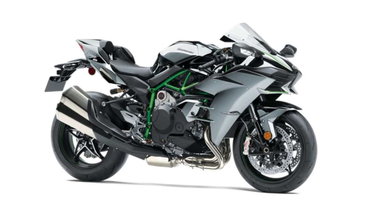 Kawasaki's supercharged H2 superbike is returning. But the EPA made it less powerful