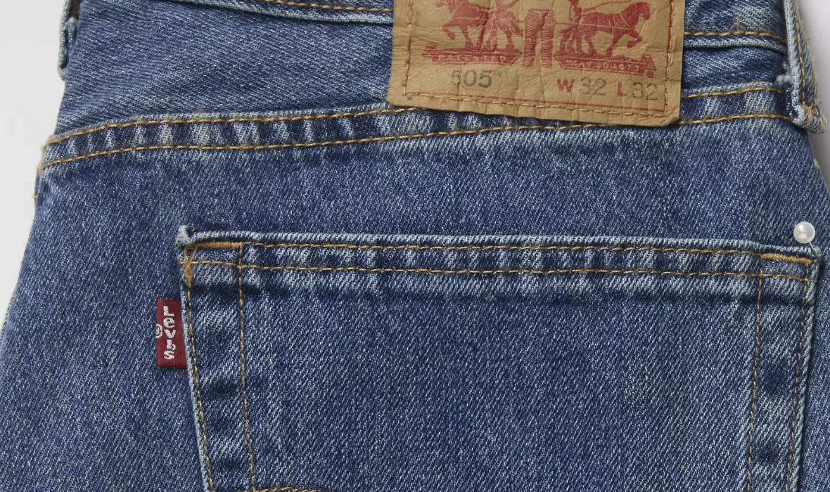 Levi's 505 vs 513: Which Straight Fit Really Works Better?