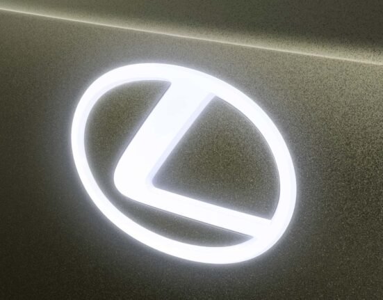 Lexus has the happiest dealers in America. Infinity doesn't