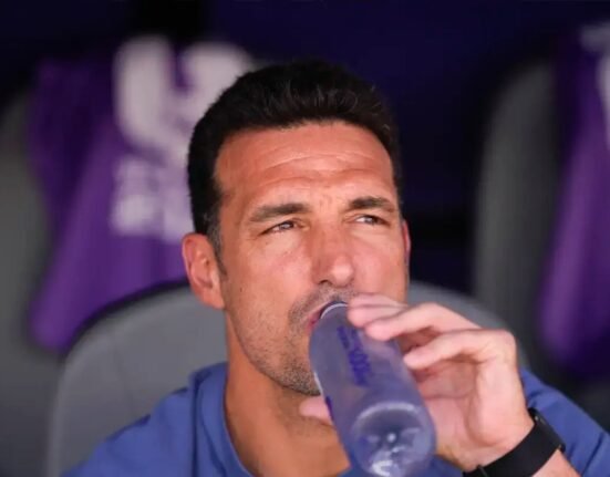 Lionel Scaloni hails Messi as the best player ever to stand on the pitch in emotional recap of Argentina World Cup