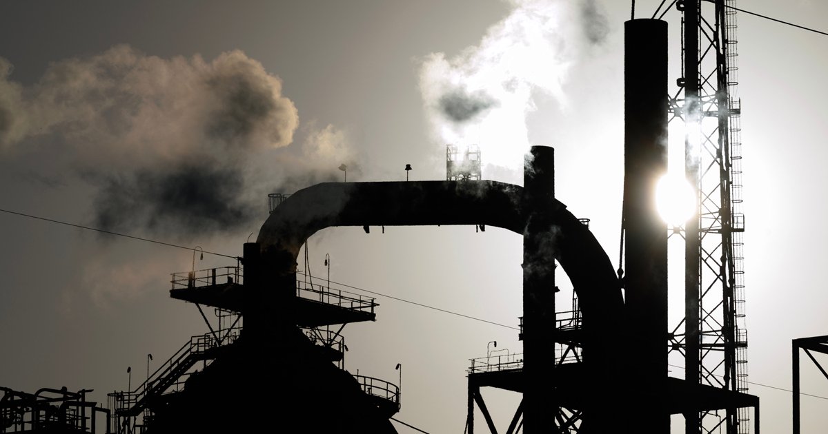 Natural gas joins oil as top energy sector