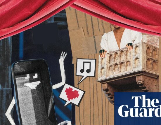 'Navigating the Unknown Together': Me and My Nerd AI Boyfriend - Podcast