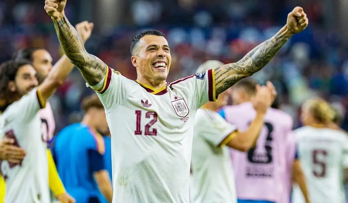 Pedro Porro doubles Spain's lead as France's Lucas Digne fails on track run