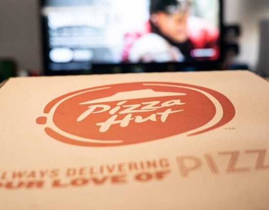 Pizza Hut revives the '90s with new throwback menu