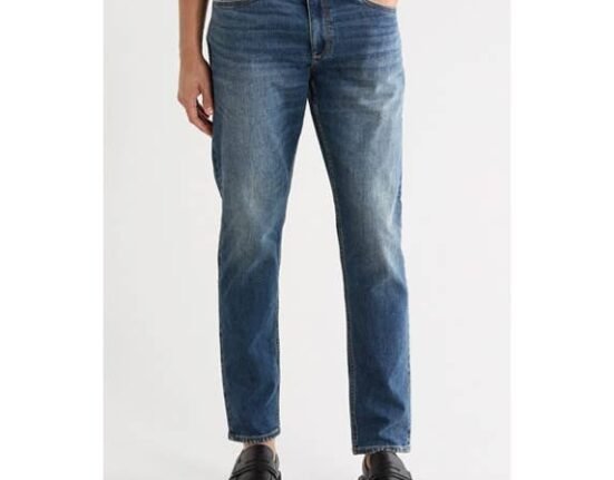 Rag & Bone's sleek and soft jeans are nearly 80% off at Nordstrom Rack
