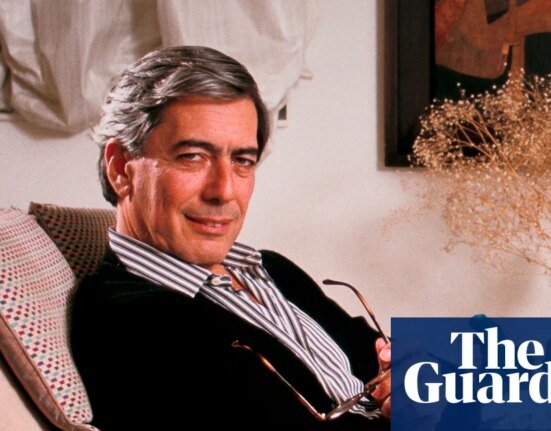 Review by Gerald Martin Mario Vargas Llosa – the Peruvian leftist who fell in love with Margaret Thatcher | Mario Vargas Llosa