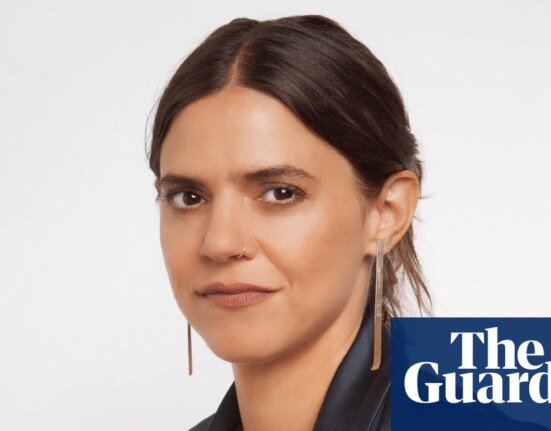 Review of The Beginning Middle End by Valeria Luiselli – A Mother and Daughter's Journey | books
