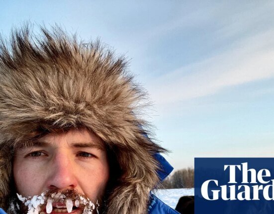 Review on Thin Ice by Charlie Walker – A Siberian Adventure Derailed | travel Writing