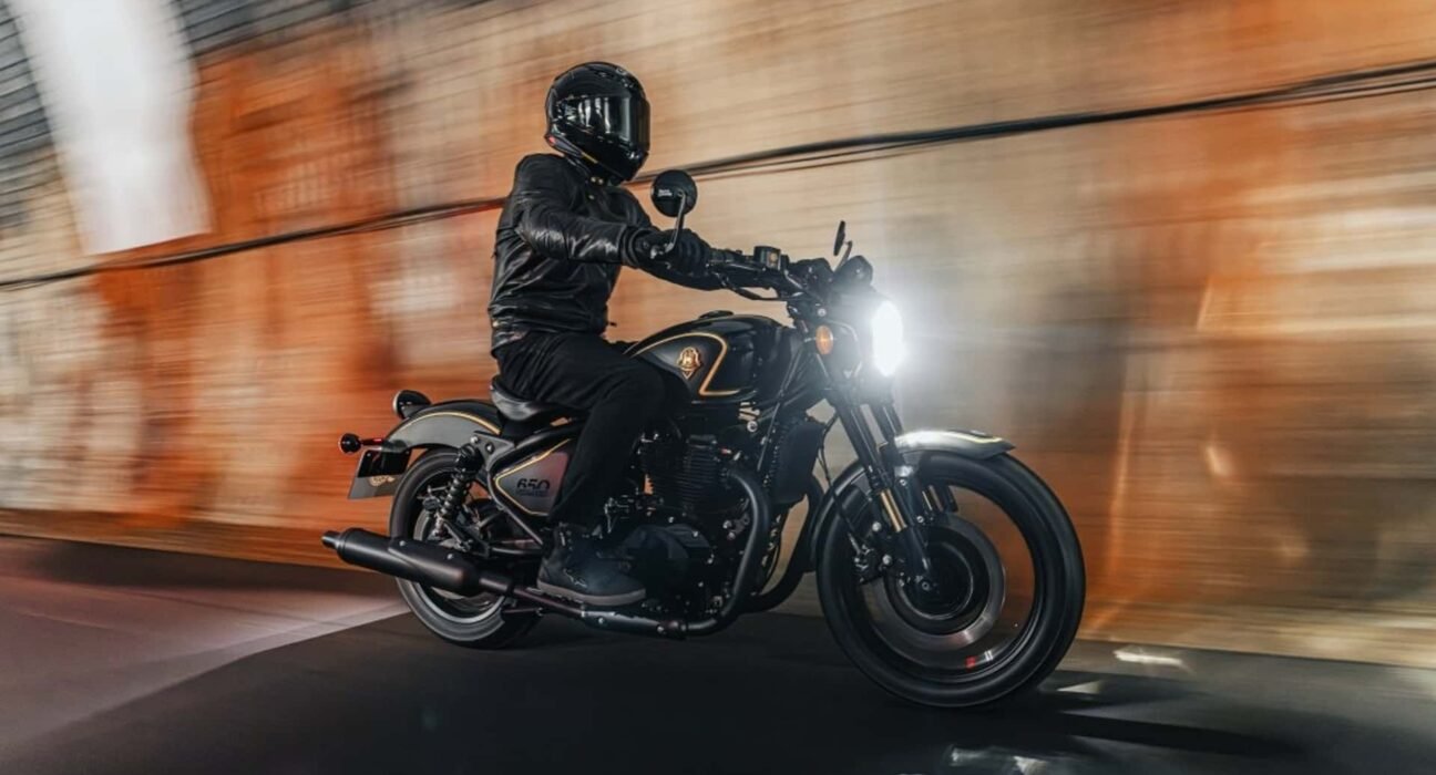 Royal Enfield has just announced that a new limited edition Shotgun 650 is coming to the US