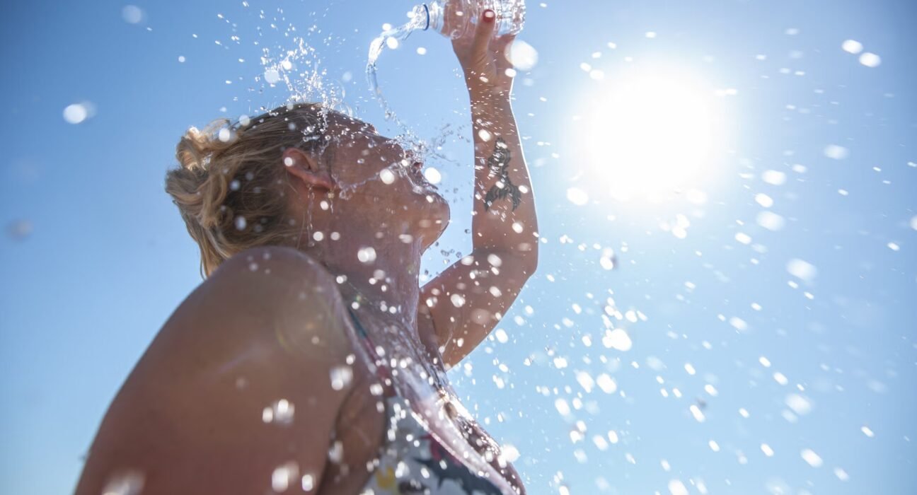 Signs, Causes and Hydration Guide