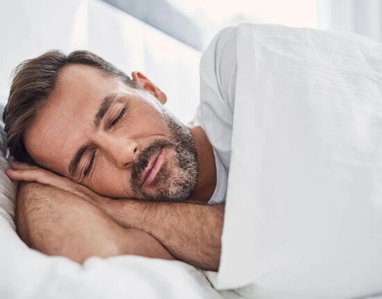 Study finds losing just 80 minutes of sleep can lead to weight gain and slow fat loss