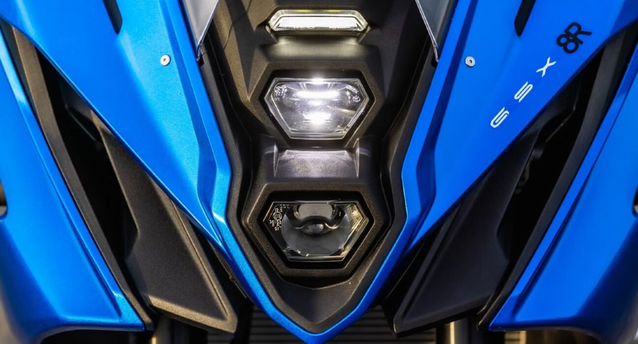 Suzuki sport bike that seems made for real roads