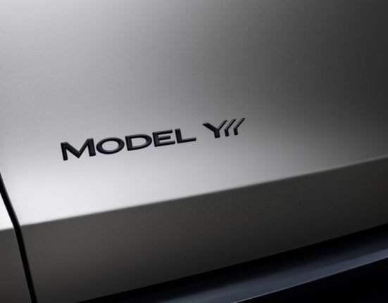 Tesla Model YL vs. BMW X5, Kia EV9, Rivian R1S: Six seats enough?