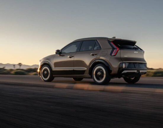The 2027 Kia Niro ditches its EV option and goes back to basics