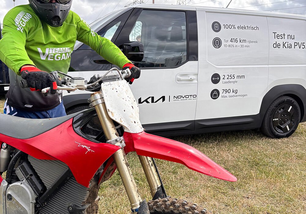 The Dirt Pack's Ziggy Stark trains with Class MX on MxStage.be - thepack.news