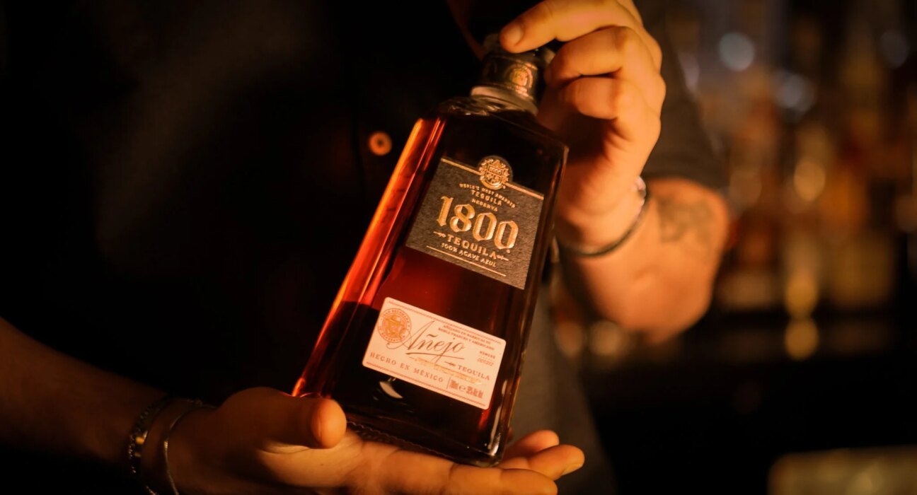 The Old Fashioned Cocktail Switch You Didn't Know Was Missing