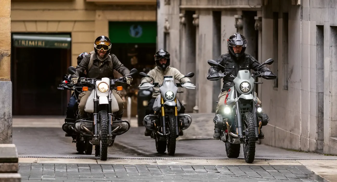 The first 2027 BMW motorcycles: prices, colors and what's new