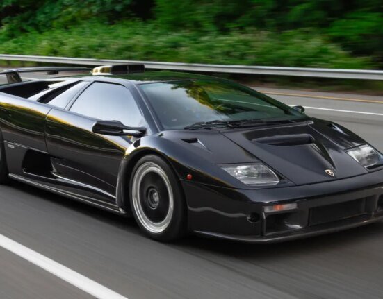 This is one of the peak Lamborghini Diablo 80s, and it's about to be auctioned