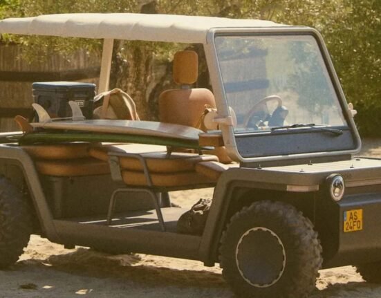 This weird EV buggy puts every golf cart on the planet to shame