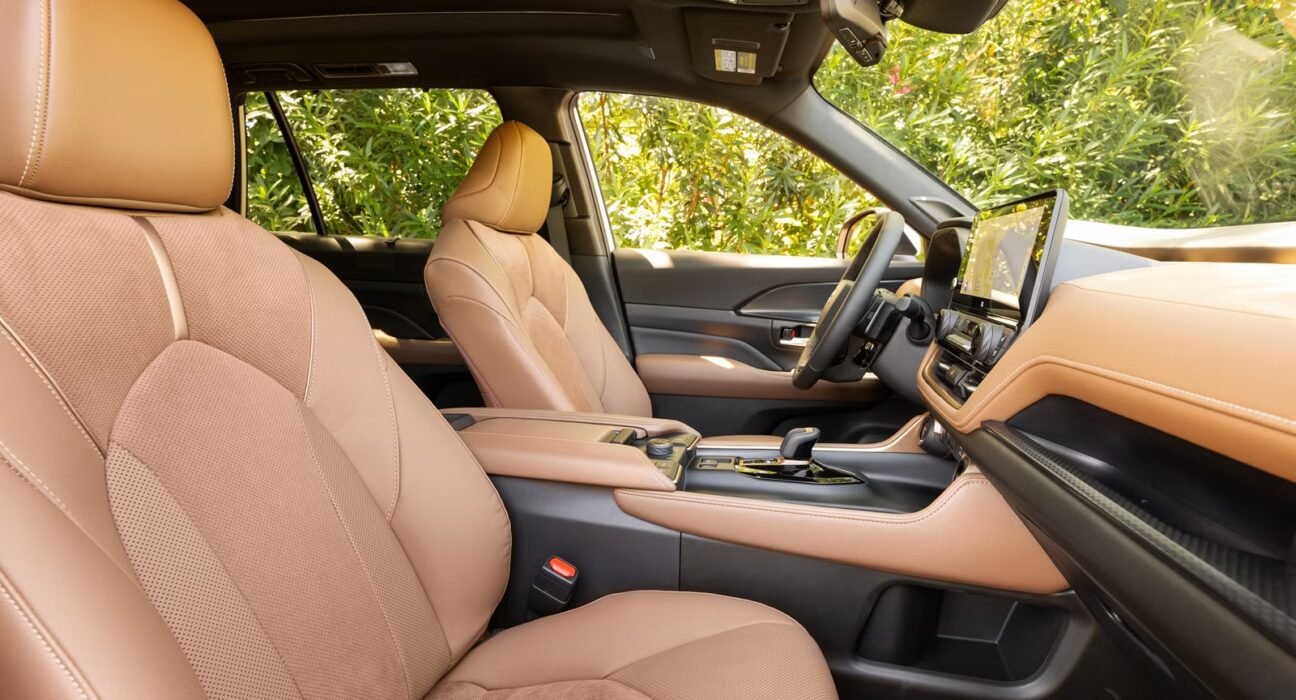 Three-row SUV with Lexus reliability and Cadillac comfort