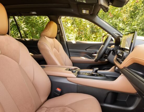 Three-row SUV with Lexus reliability and Cadillac comfort