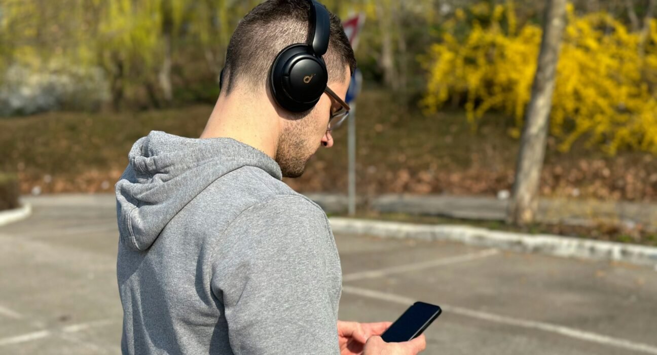 Time spent with on-demand audio exceeds linear sources