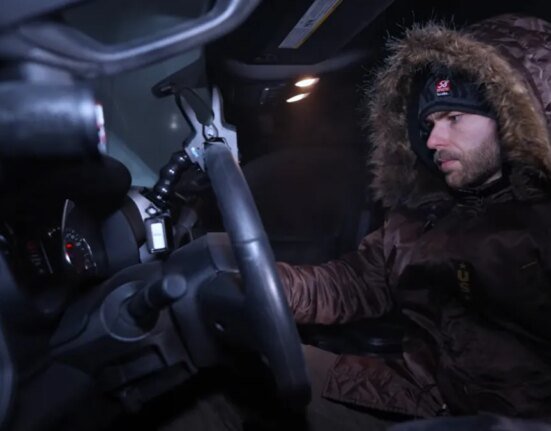 Torture test shows how Cummins diesel survives cold down to -40 degrees