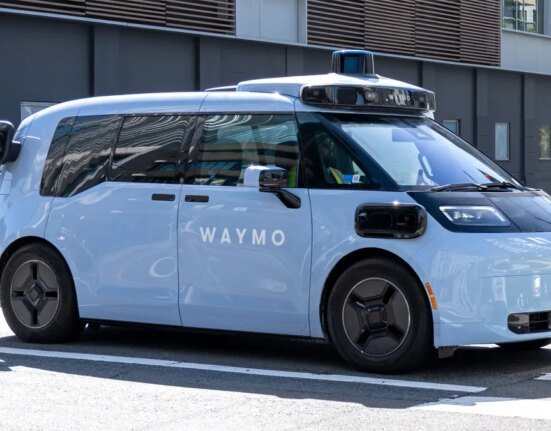 Traffic regulators vow to bring 'innovation' by scrapping robotaxi brake pedals
