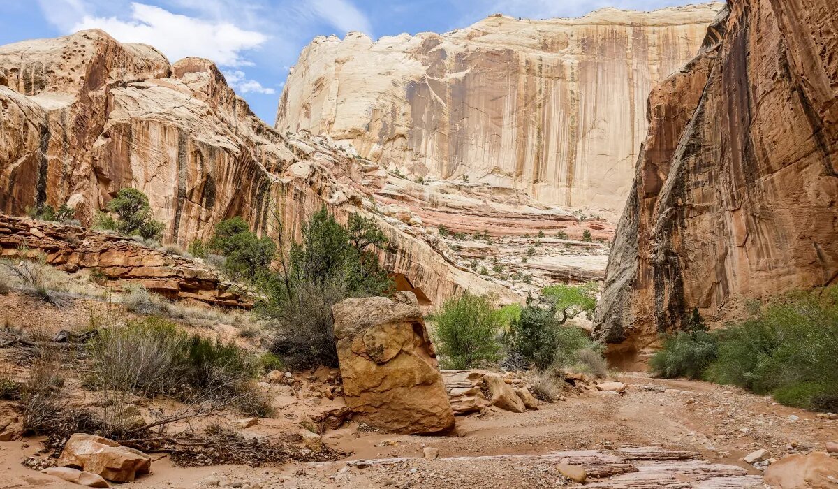 Trump cuts 2 popular Utah national monuments by 90 percent - nearly 3 million acres