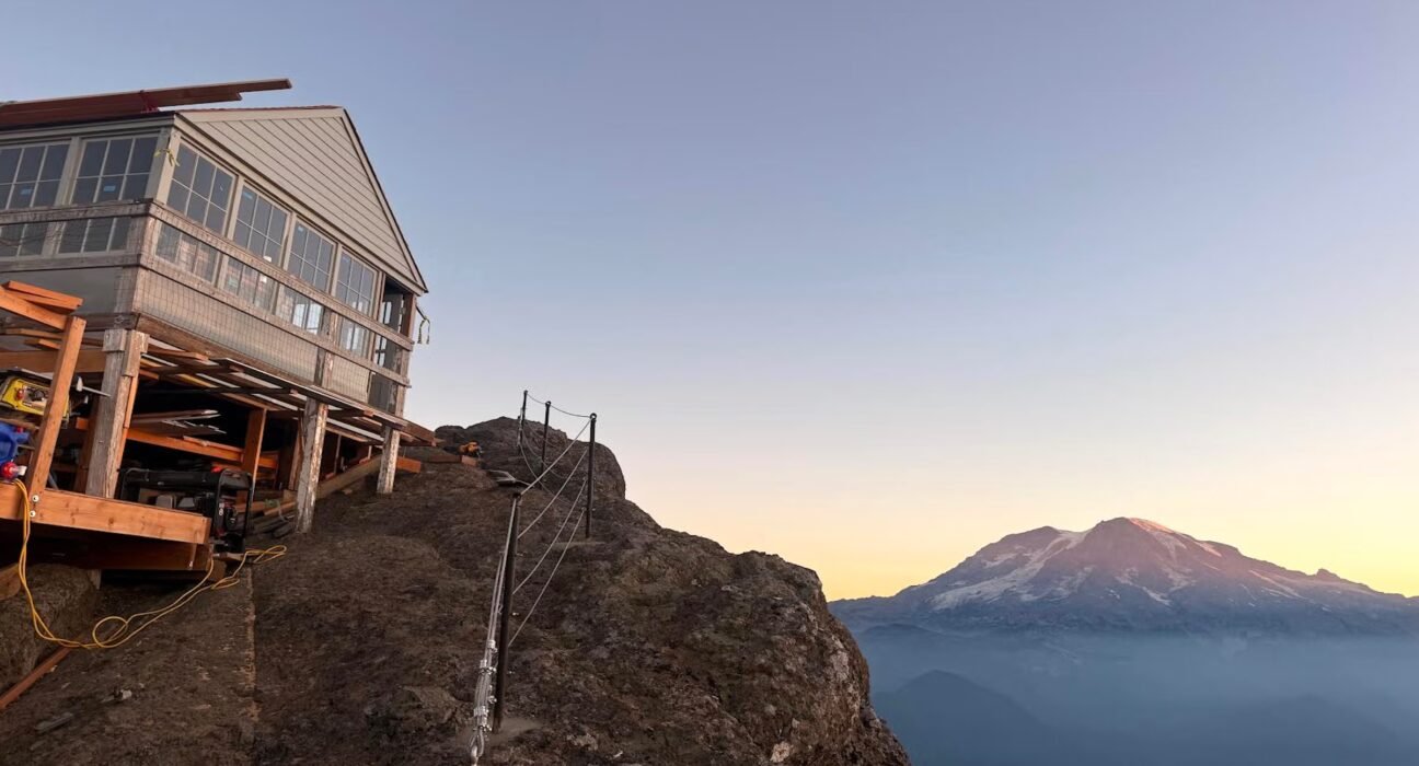 Vandals destroy historic High Rock Lookout in Washington