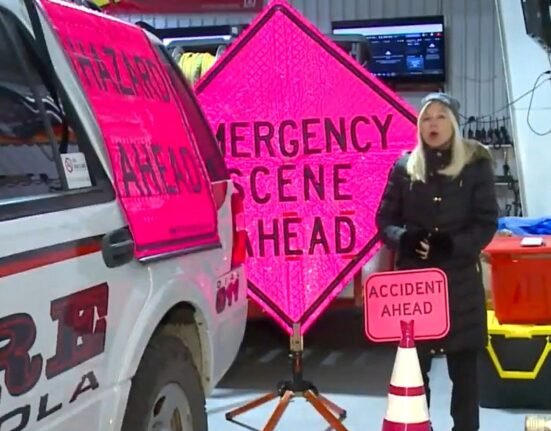 What does it mean if you see a pink road sign