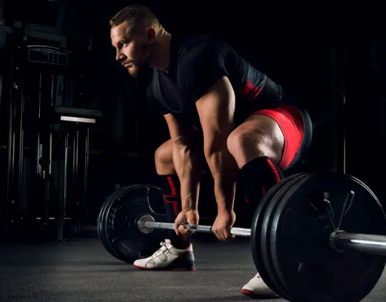 Why can the deficit deadlift help you build more strength and mobility?