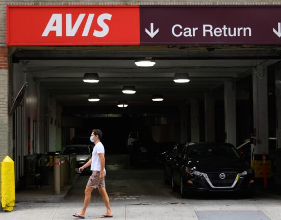 Why is taking pictures of your rental car still an important rule to follow?