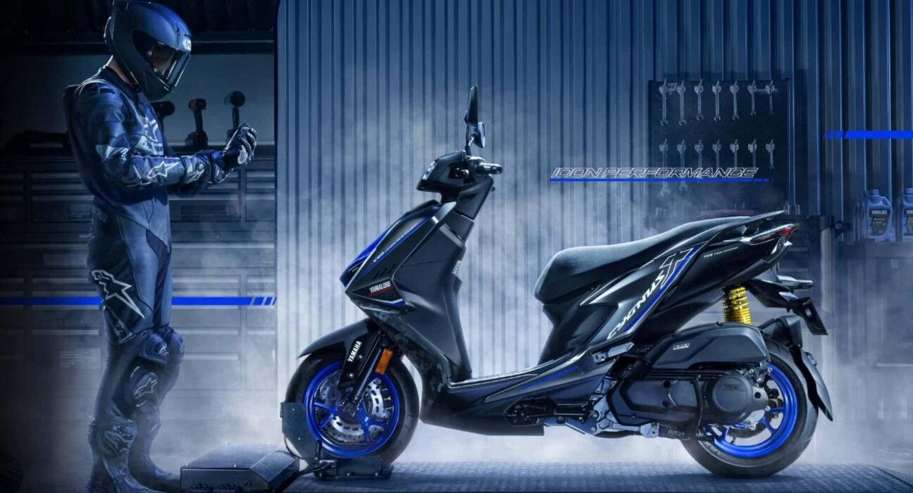 Yamaha turns one of its sportiest scooters into the Mini R1M